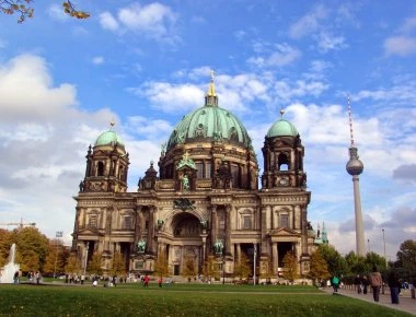 Die Welt: Το Βερολίνο θα μπλοκάρει την αγορά άνω του 15% γερμανικής εταιρείας από επενδυτές εκτός ΕΕ